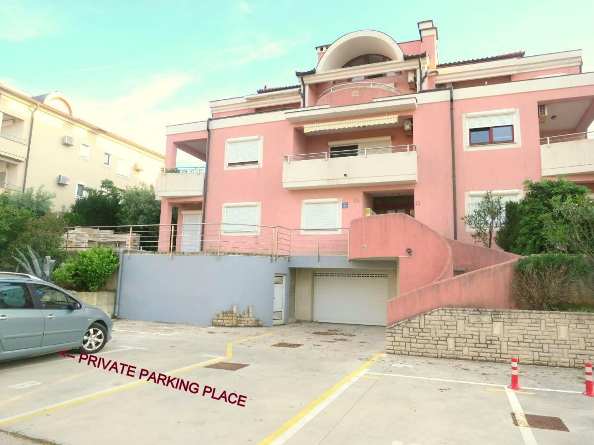 Apartment Mara *